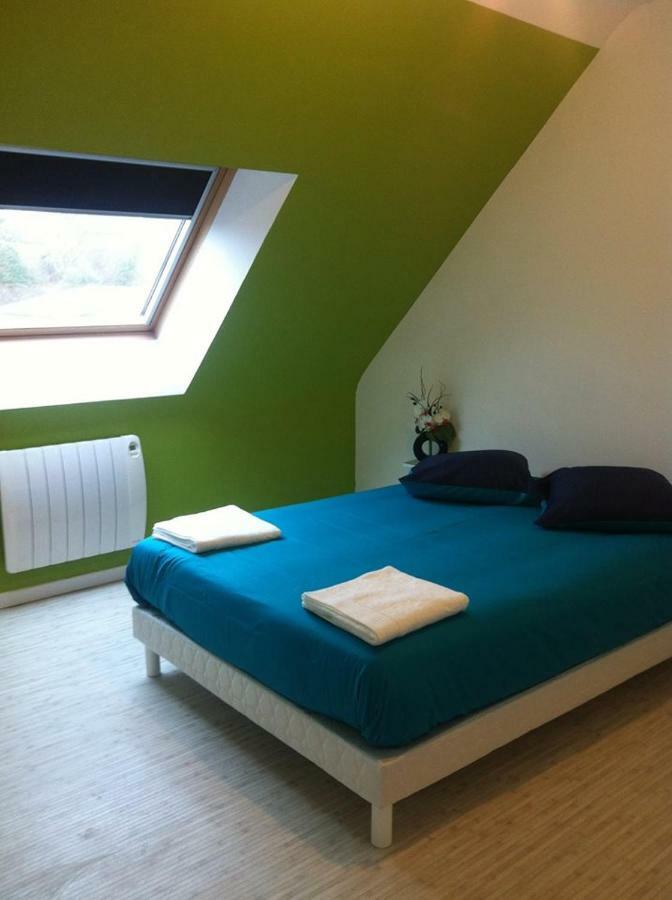 Homestay 2 Doubles, 1chambre 4 Lits Simples, Salle De Bains Avec Balneo Therapie *